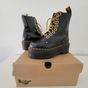 Dr martens jadon max